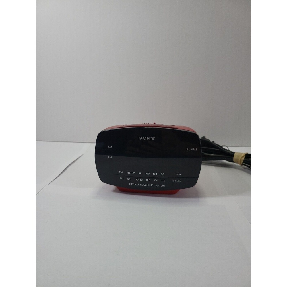 SONY Dream Machine ICF-C111 AM/FM Alarm Clock‎ Radio Red Silver Vintage